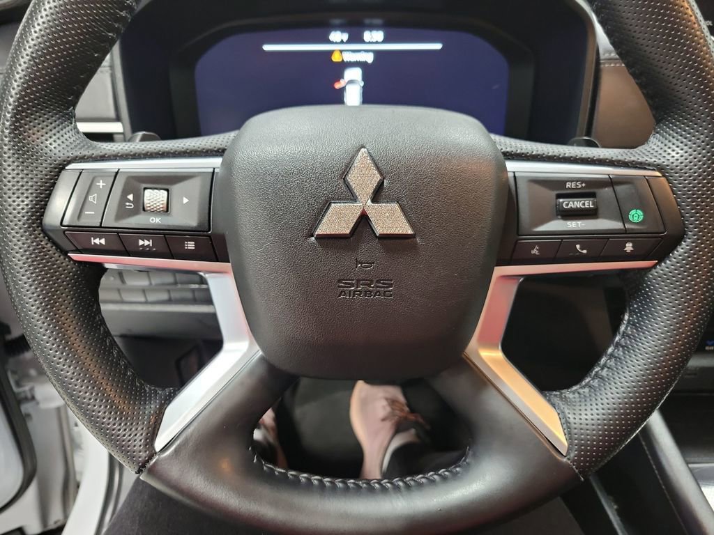 Used 2024 Mitsubishi Outlander SEL image 22
