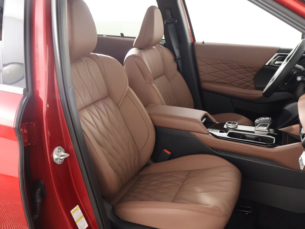 New 2026 Mitsubishi Outlander SEL image 37