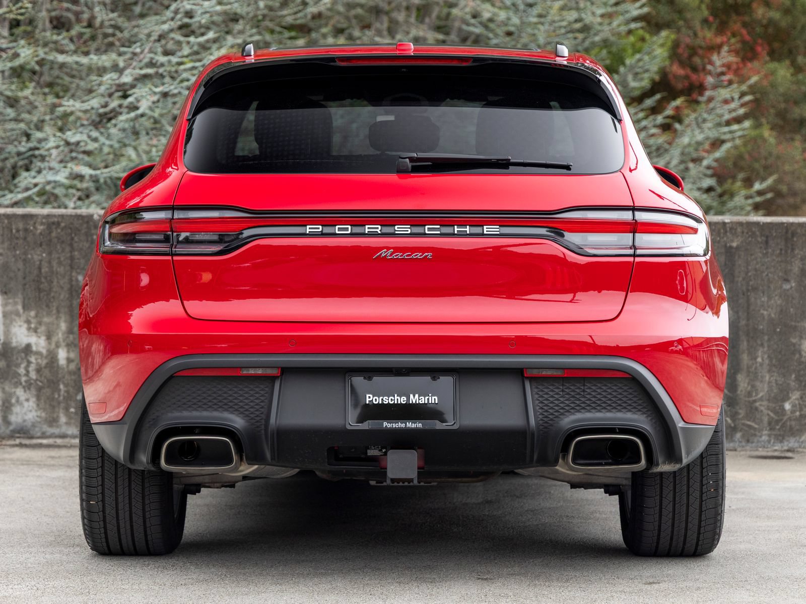 Certified 2026 Porsche Macan AWD/4WD image 10