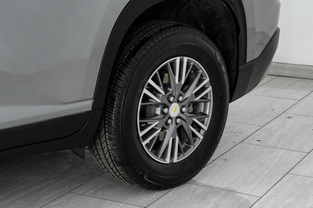 Used 2025 Chevrolet Traverse LT w/ LPO, Floor Liner Package FWD image 58