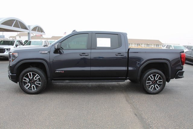 Used 2024 GMC Sierra 1500 AT4 w/ Technology Package image 9