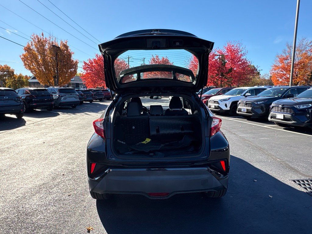 Certified 2019 Toyota C-HR Limited FWD image 7