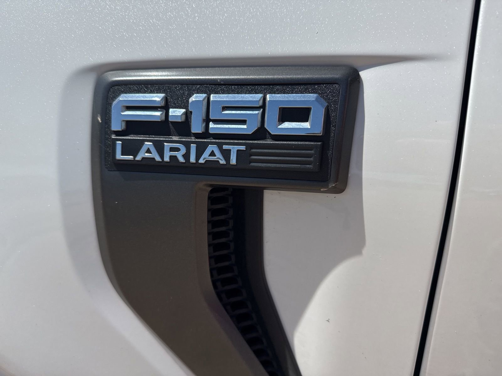 Used 2023 Ford F150 Lariat image 12