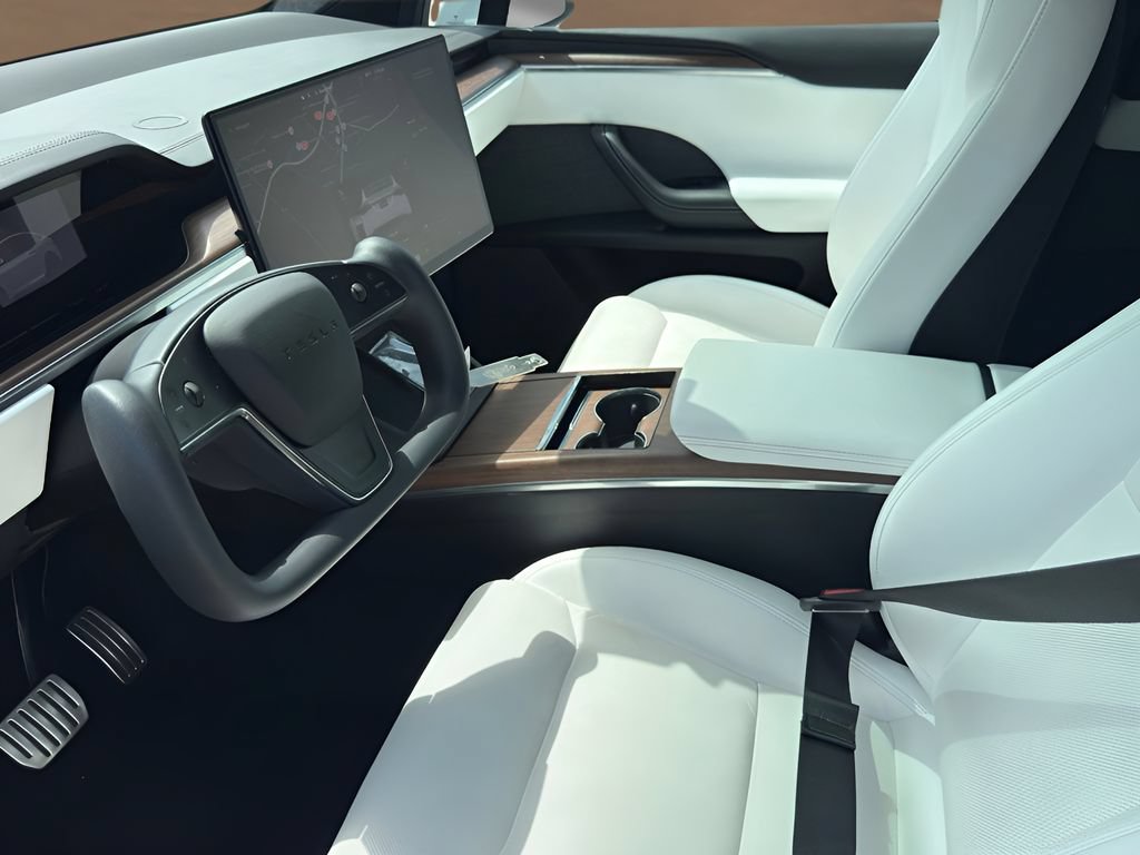 Used 2023 Tesla Model X AWD/4WD image 11