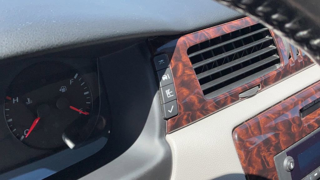 Used 2014 Chevrolet Impala Limited LS FWD image 33