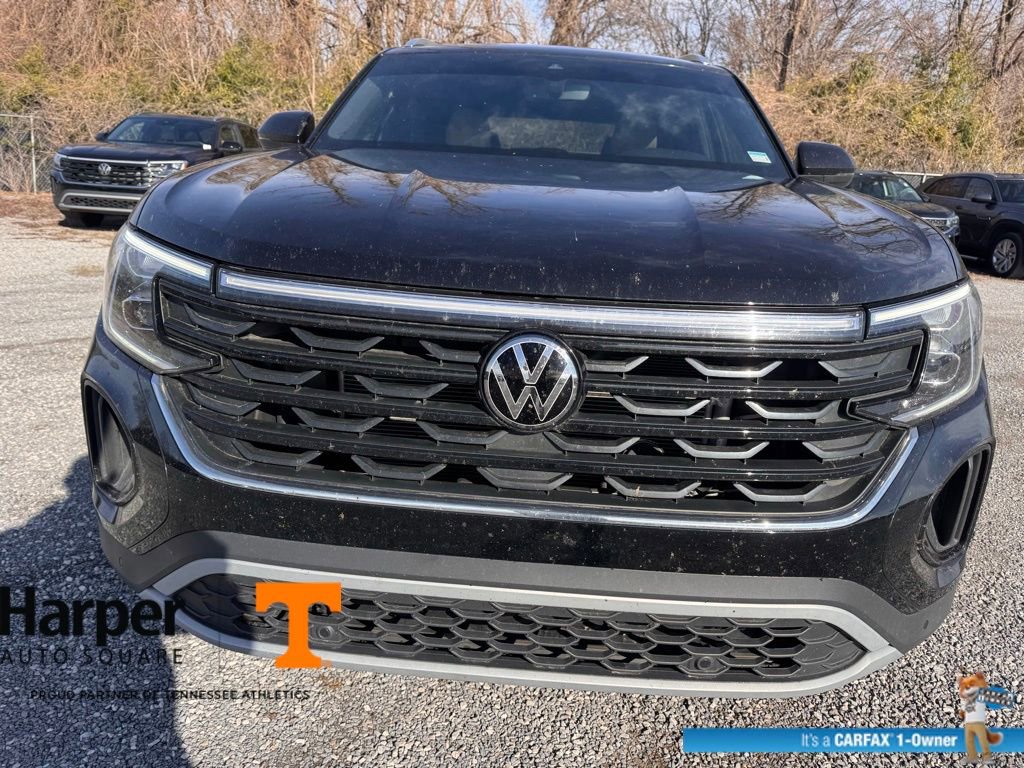 Used 2024 Volkswagen Atlas Cross Sport SE image 8