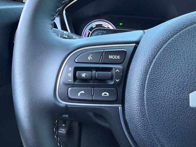 Used 2022 Kia Niro LXS FWD image 11