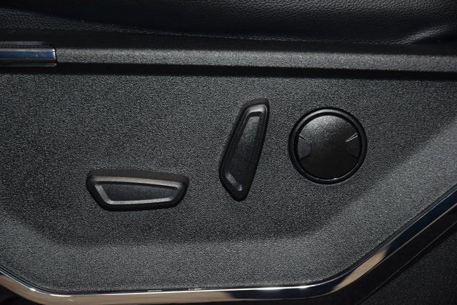 Used 2024 Ford F250 Lariat w/ Lariat Ultimate Package image 41