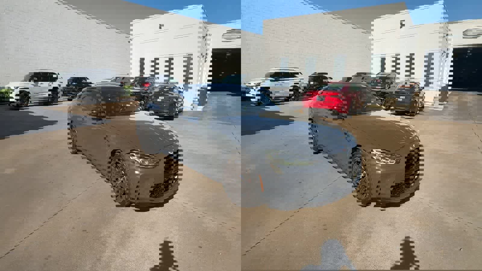 Used 2023 BMW M4 Competition w/ Executive Package image 2