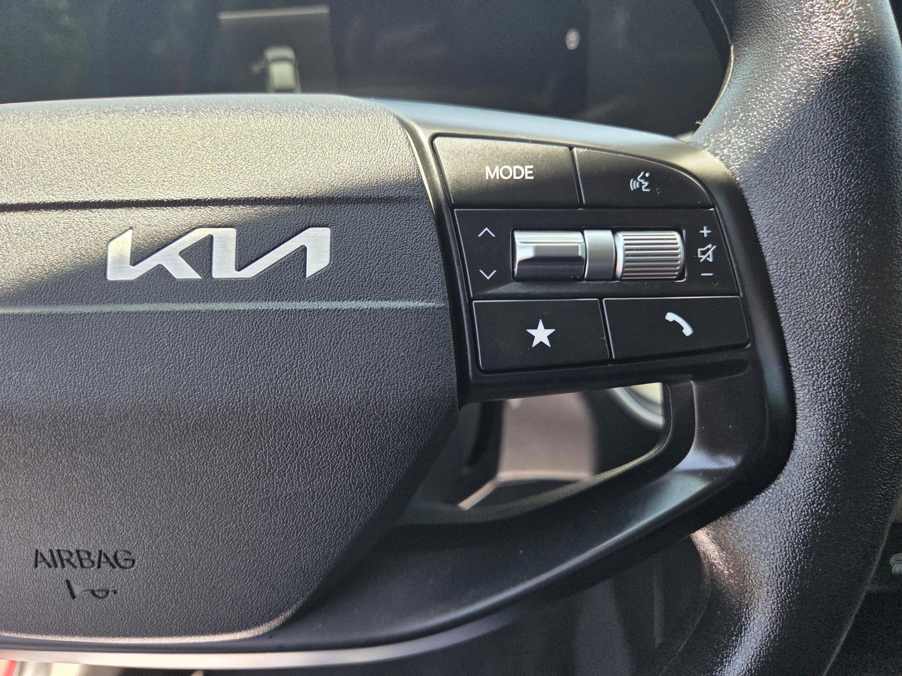 Used 2025 Kia K4 FWD image 10