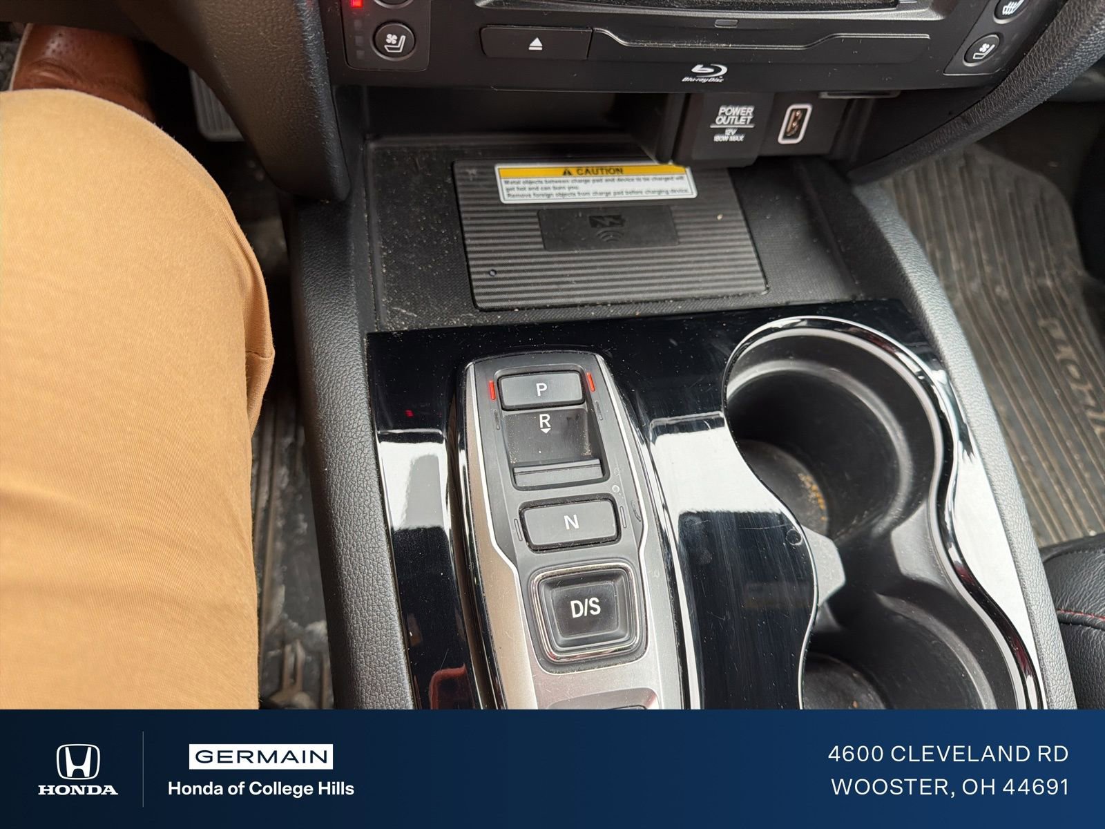 Certified 2022 Honda Pilot Black Edition image 28