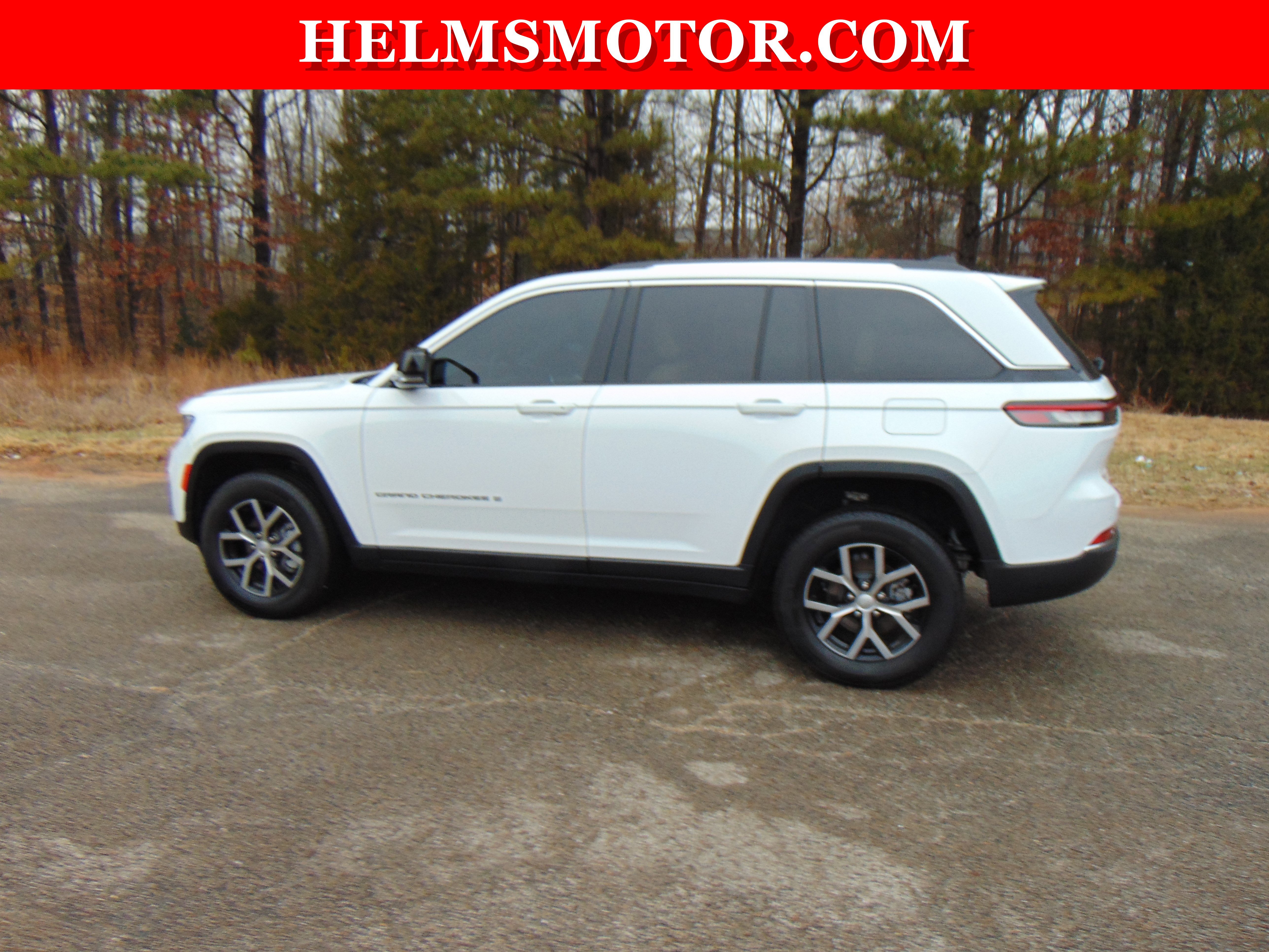 Certified 2024 Jeep Grand Cherokee Limited image 4