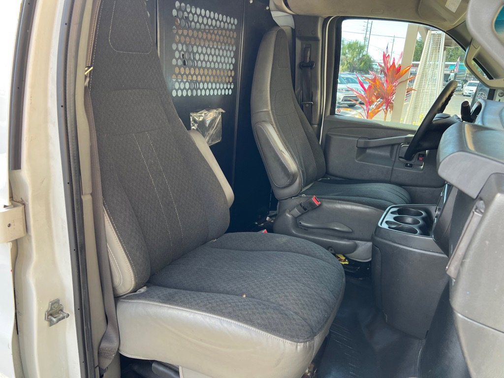 Used 2021 GMC Savana 2500 w/ Driver Convenience Package image 27