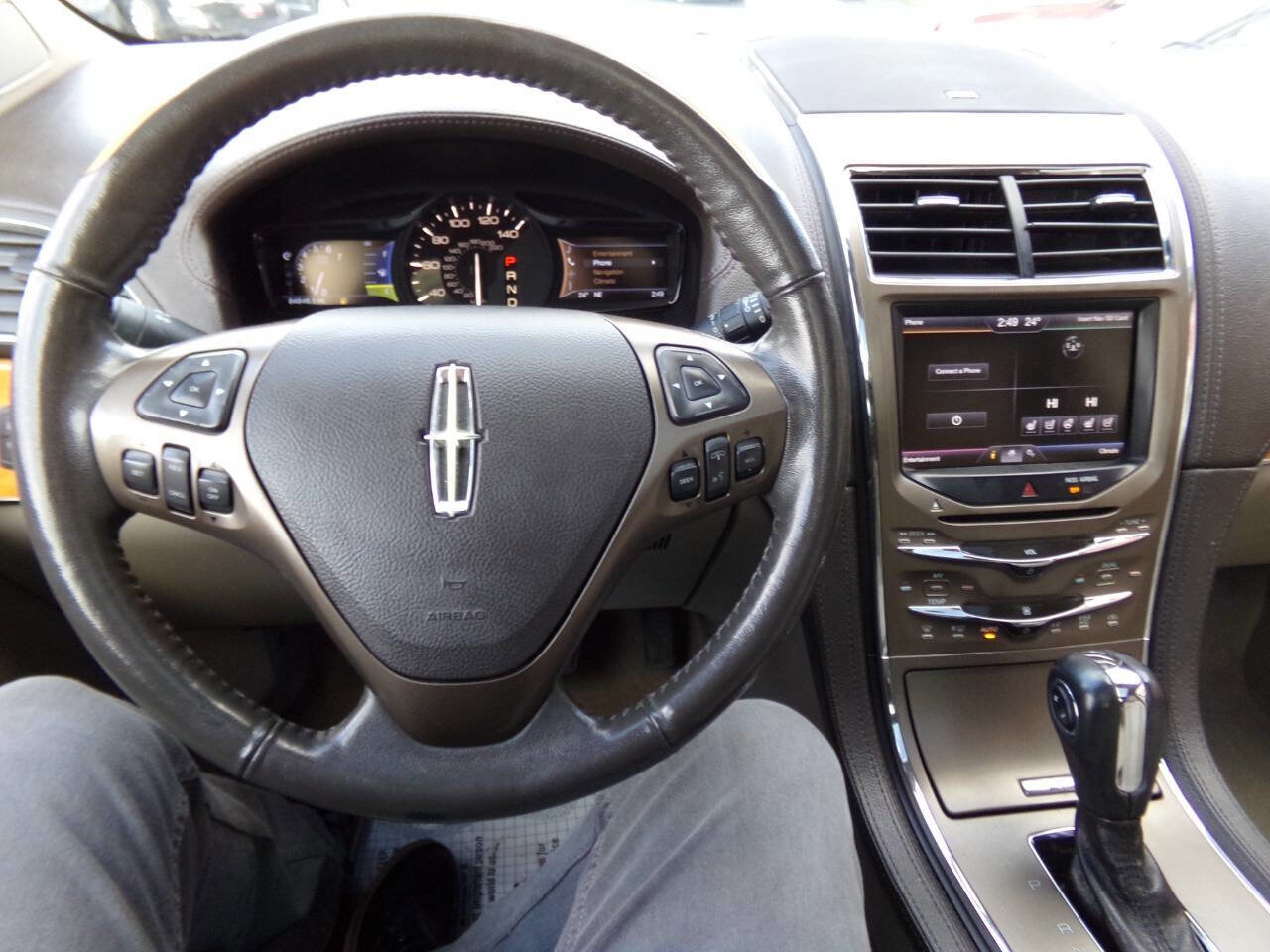 Used 2012 Lincoln MKX FWD image 59