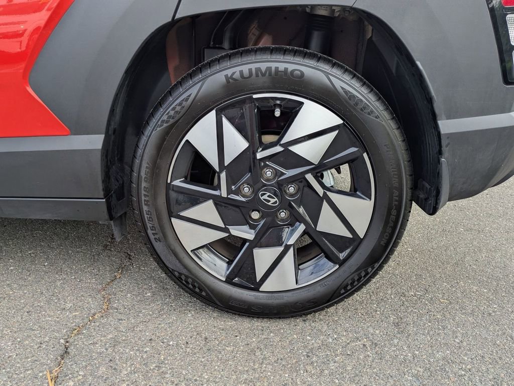 Certified 2024 Hyundai Kona SEL image 9