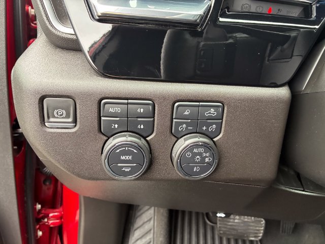 Used 2024 Chevrolet Silverado 1500 LTZ w/ LTZ Premium Package AWD/4WD image 21