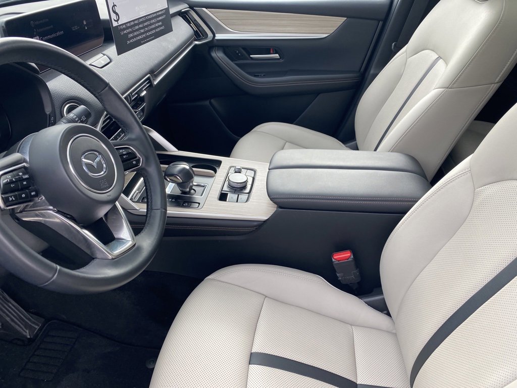 Certified 2024 MAZDA CX-90 Plug-In Hybrid w/ Premium Pkg image 16