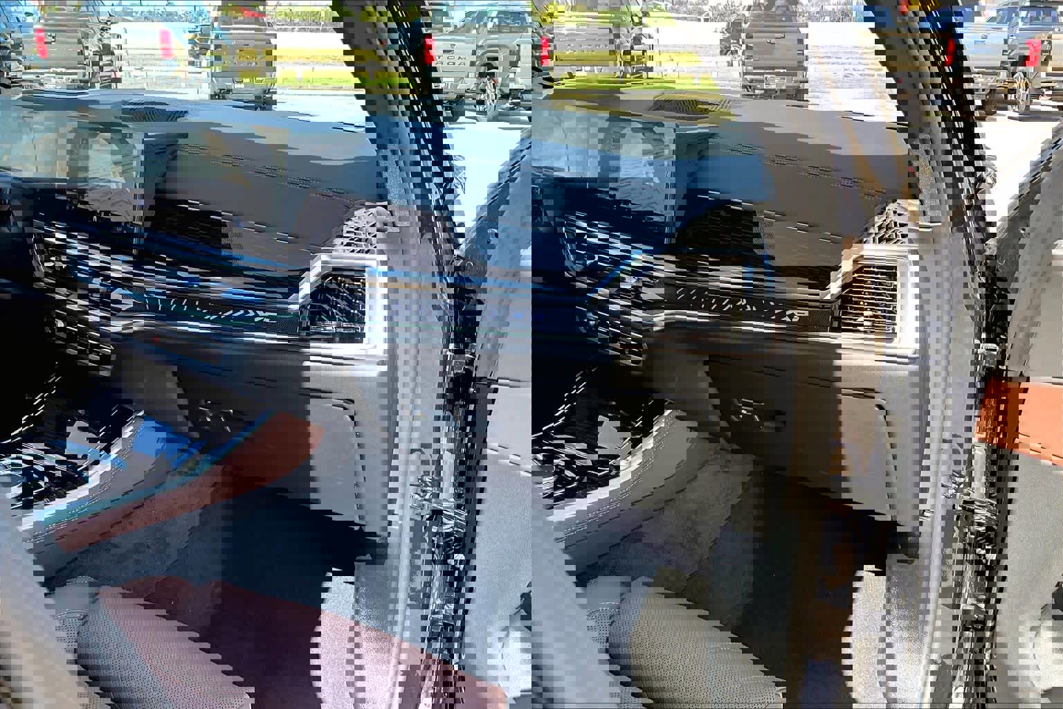 Used 2026 BMW X5 xDrive40i image 18