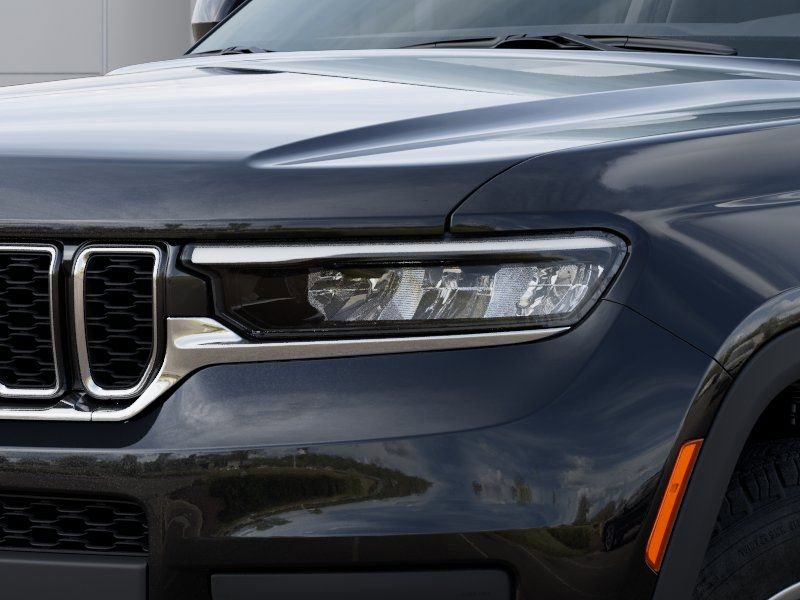 New 2025 Jeep Grand Cherokee L Laredo w/ Luxury Tech Group I image 10