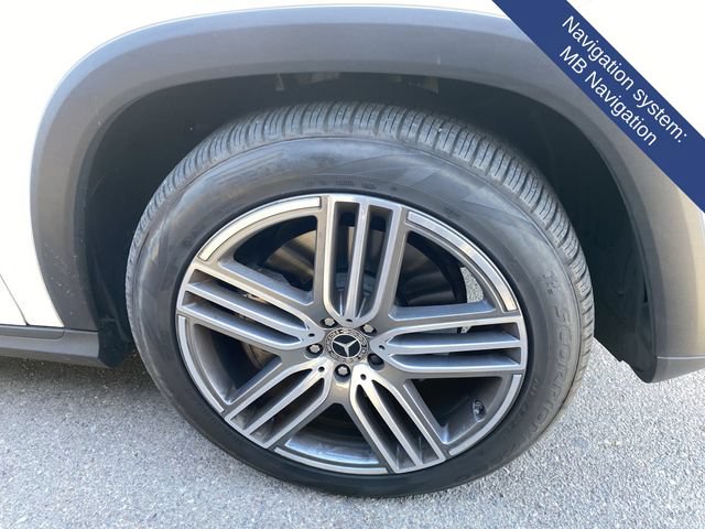 Used 2025 Mercedes-Benz GLS 450 4MATIC image 9