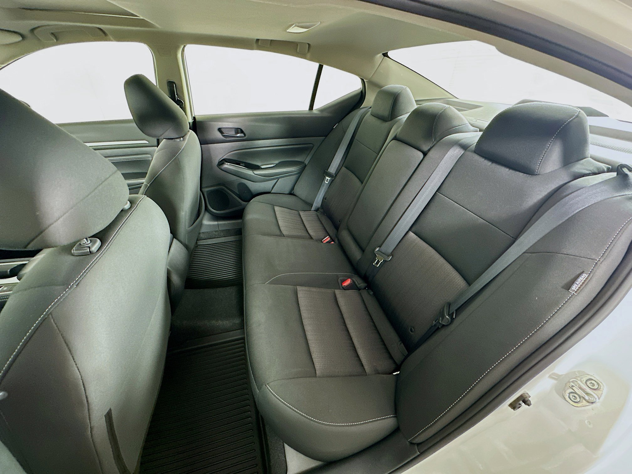 Used 2023 Nissan Altima 2.5 SV w/ SV Premium Package FWD image 28