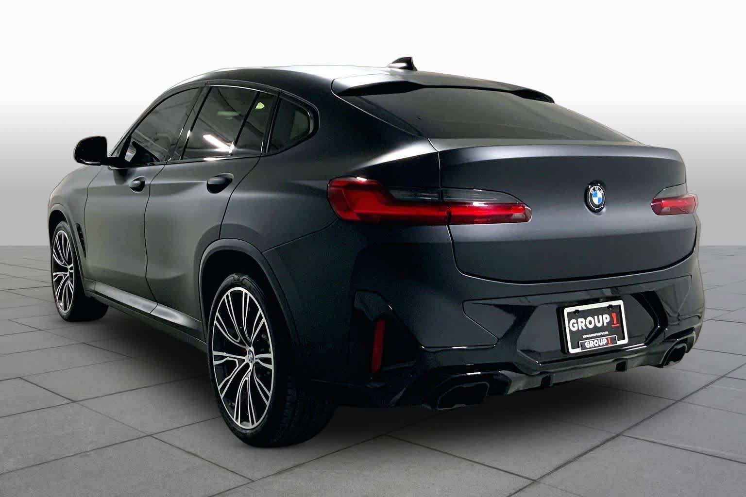 Used 2024 BMW X4 M40i AWD/4WD image 11