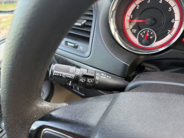 Used 2018 Dodge Grand Caravan SE image 31