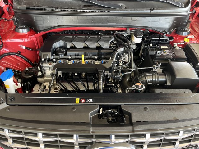 Used 2025 Hyundai Venue SEL image 24