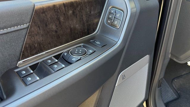Used 2024 Ford F250 Lariat w/ Lariat Ultimate Package image 34