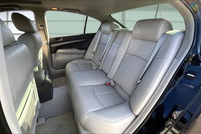 Used 2015 INFINITI Q40 w/ Navigation Package image 26