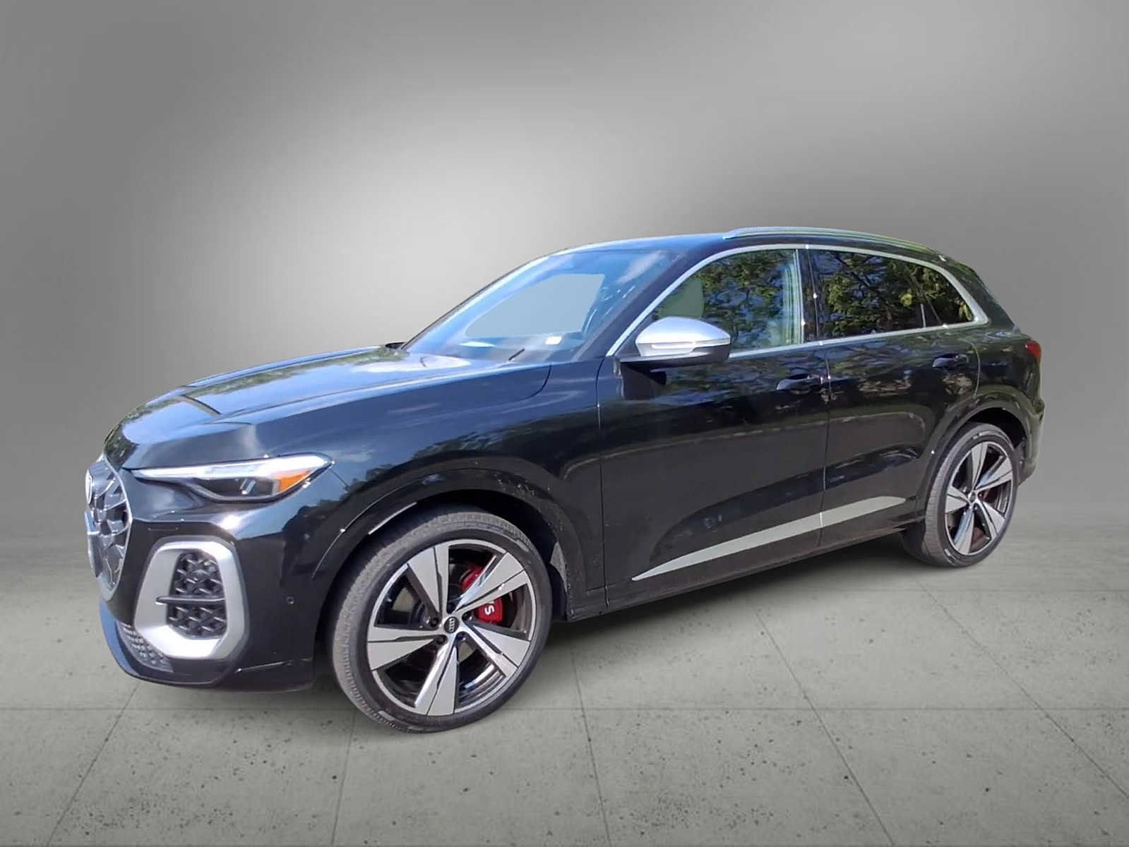 New 2026 Audi SQ5 Premium AWD/4WD image 4
