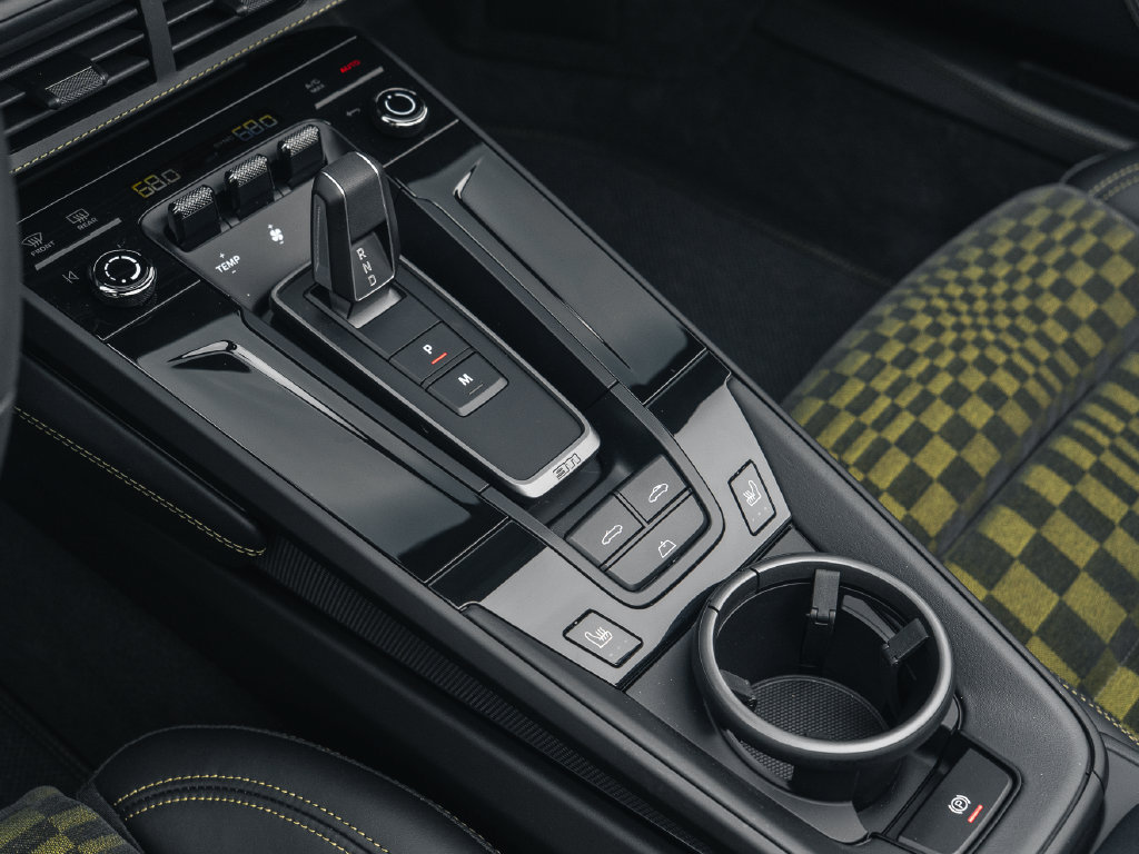 New 2026 Porsche 911 GTS RWD image 33