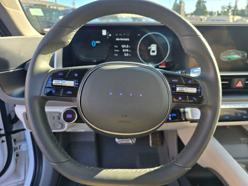 Used 2024 Hyundai Ioniq 6 Limited AWD/4WD image 21