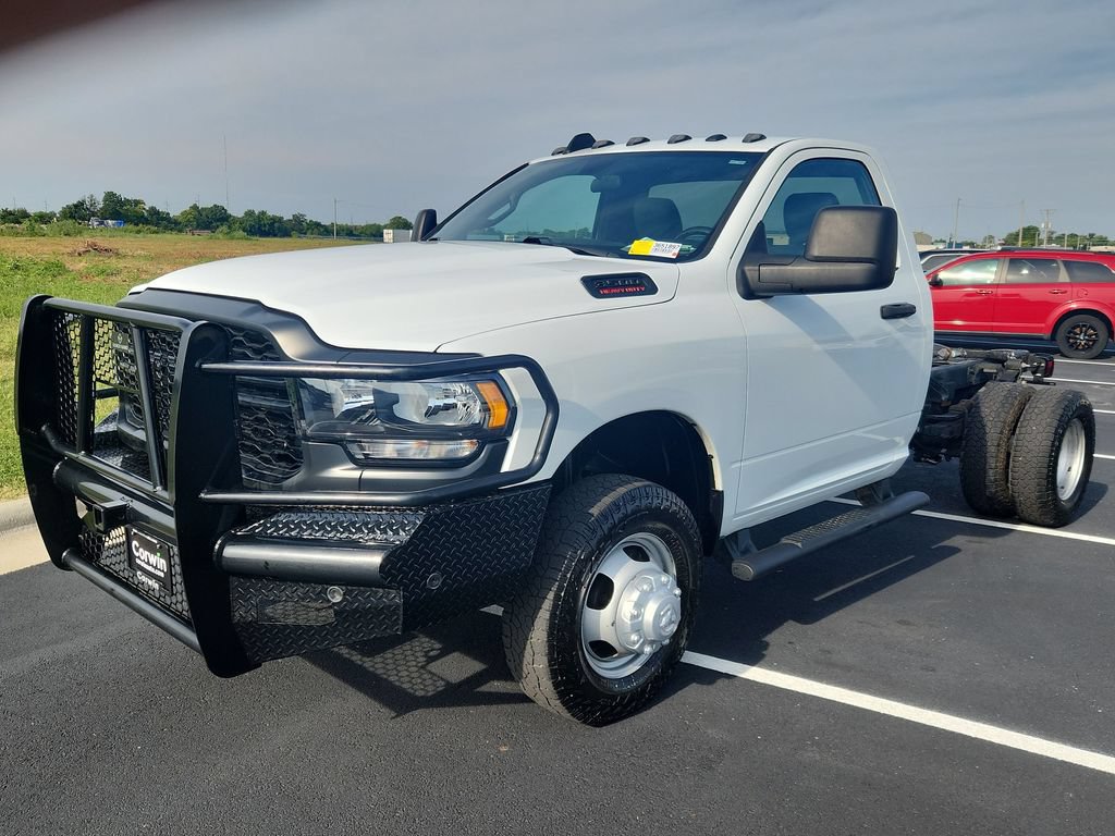 Used 2023 RAM 3500 Tradesman AWD/4WD image 5