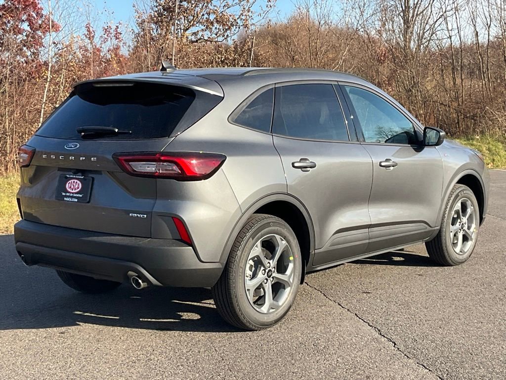 New 2026 Ford Escape ST-Line w/ Cold Weather Package AWD/4WD image 23