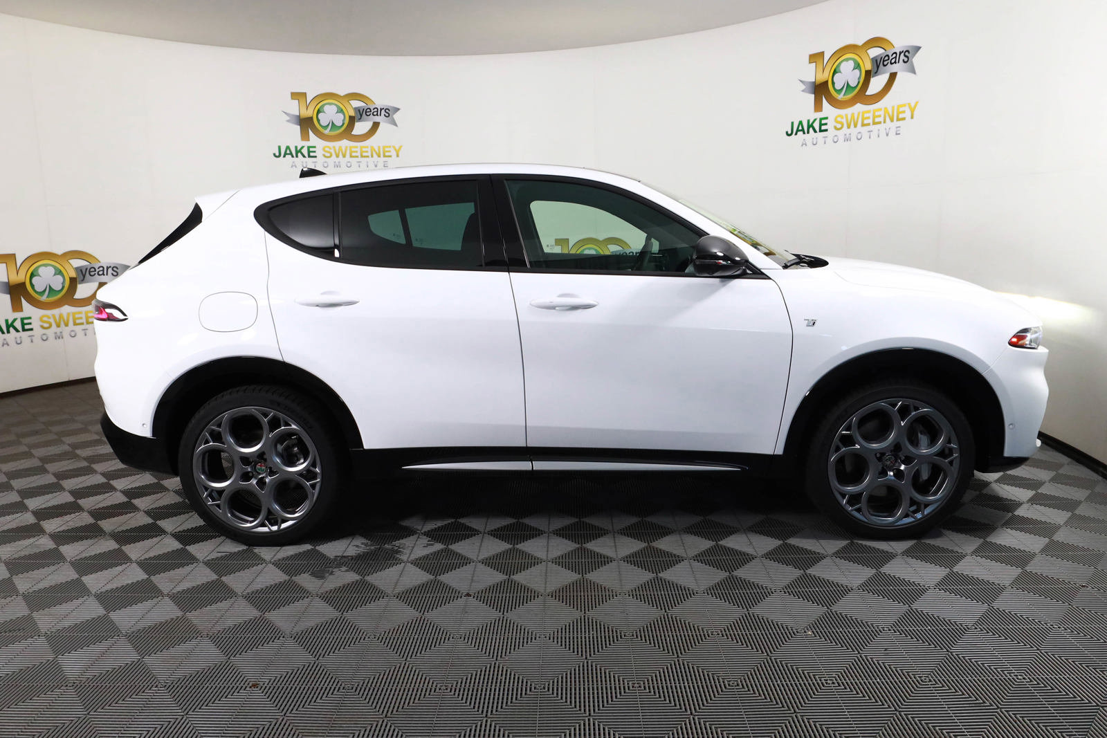 Used 2024 Alfa Romeo Tonale Ti image 11
