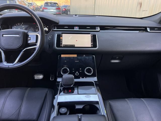 Used 2021 Land Rover Range Rover Velar R-Dynamic S AWD/4WD image 16