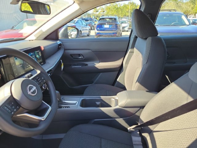 New 2026 Nissan Kicks S FWD image 9