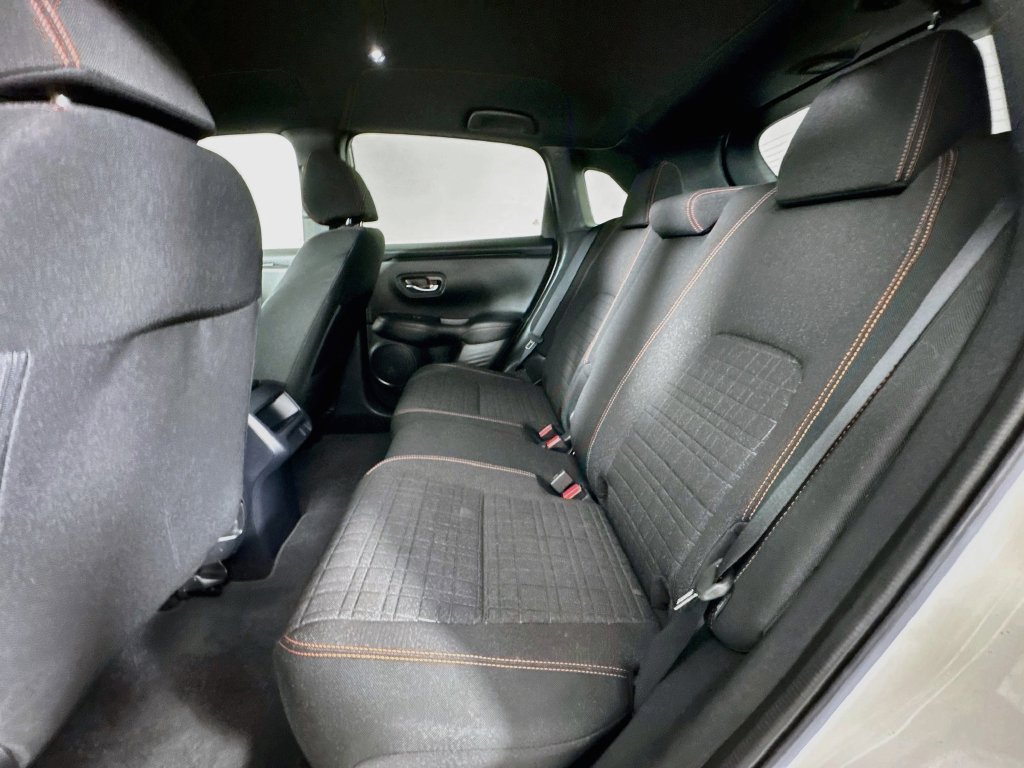Used 2024 Honda HR-V Sport image 31