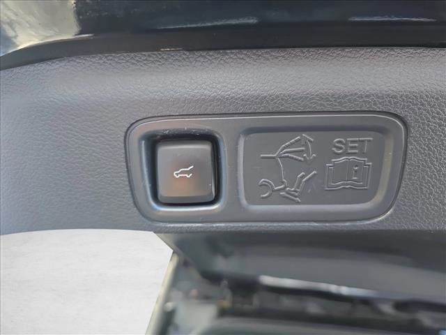 Used 2023 Lincoln Navigator L Reserve image 14