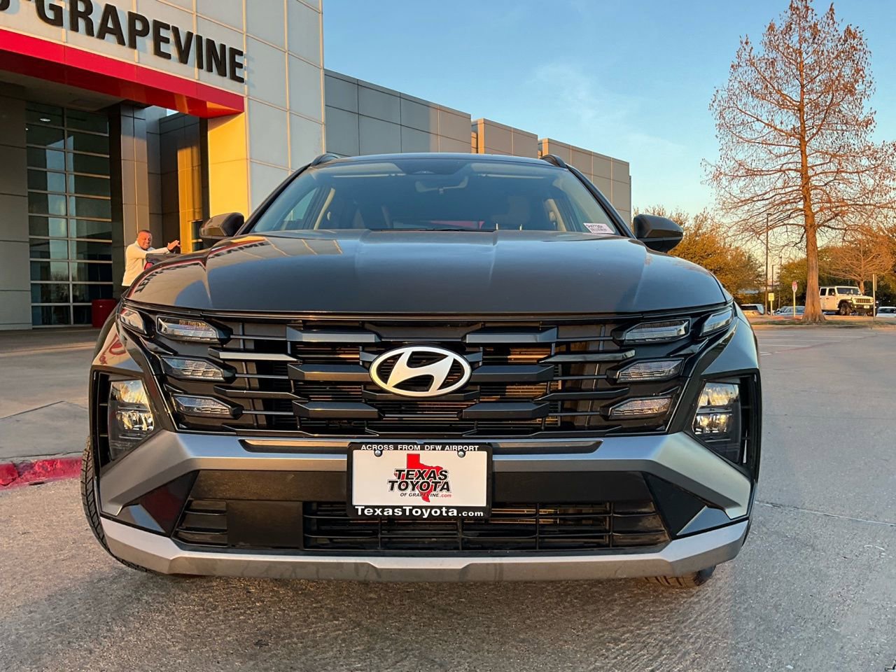 Used 2025 Hyundai Tucson SEL image 3