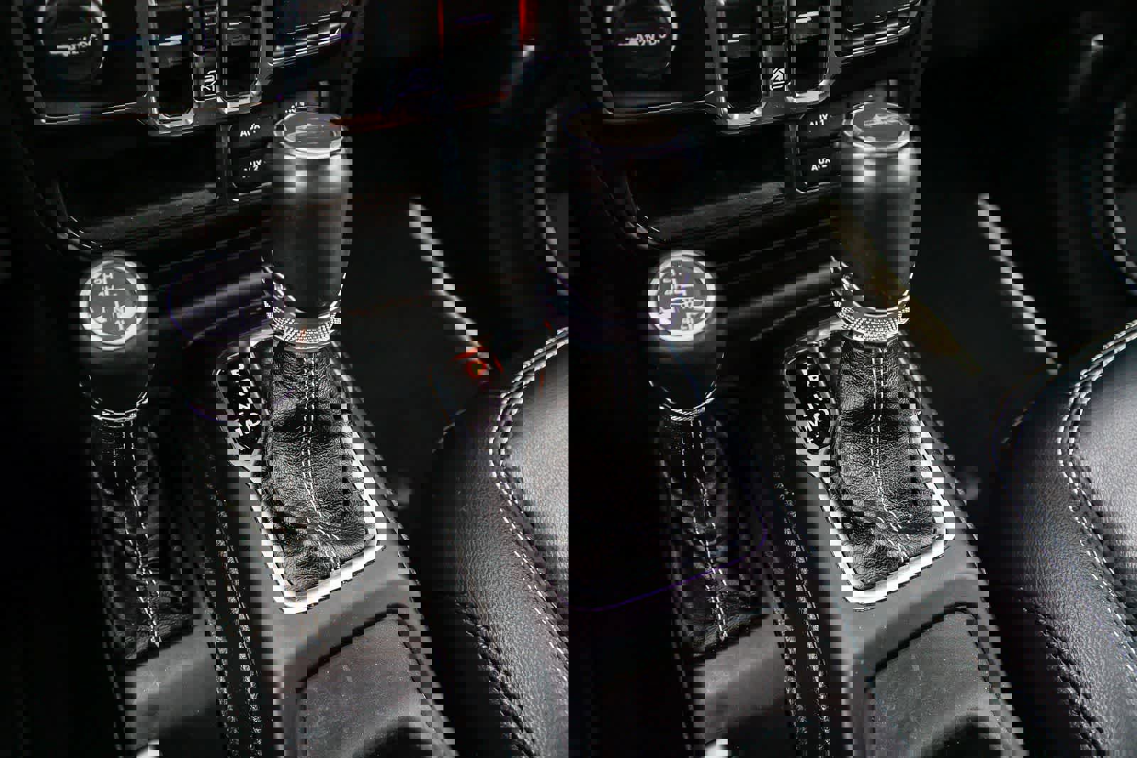 Used 2021 Jeep Gladiator Overland w/ Popular Equipment Package image 22