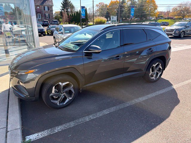 Used 2022 Hyundai Tucson Limited AWD/4WD image 6