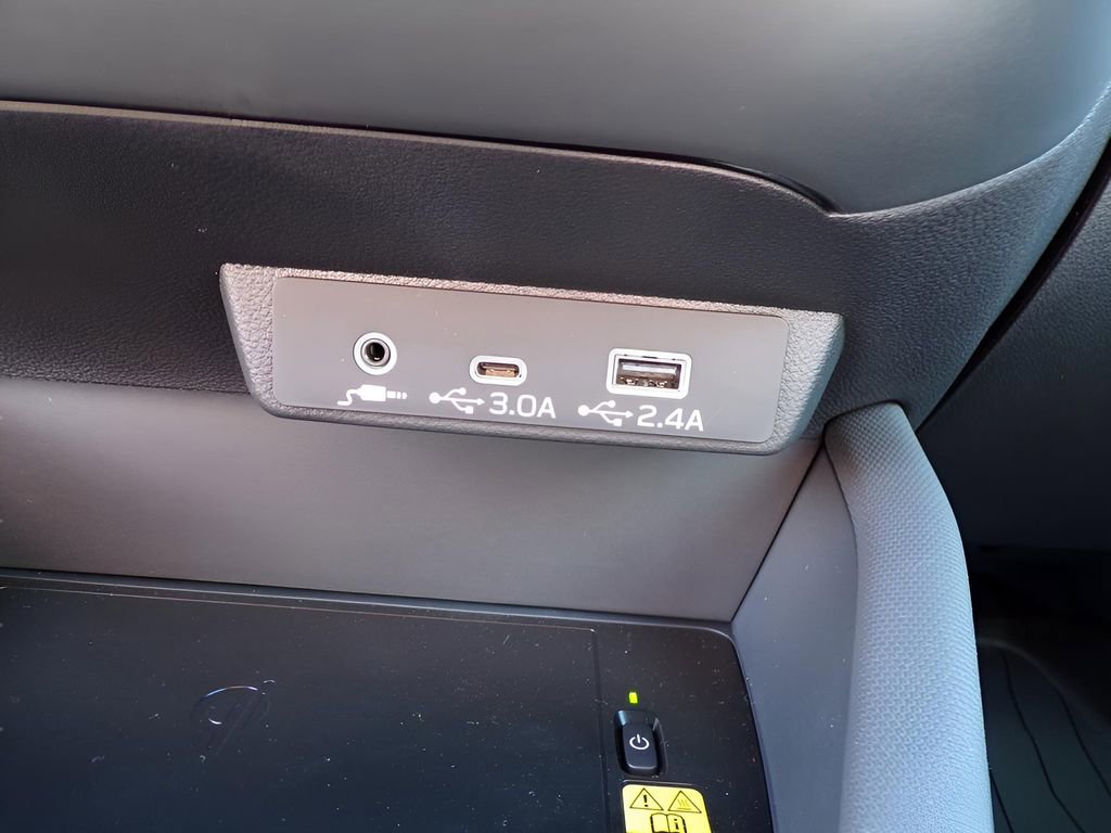 Certified 2025 Subaru Forester Premium image 22
