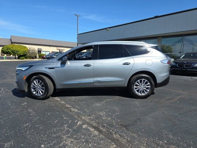 Used 2024 Buick Enclave Premium AWD/4WD image 3
