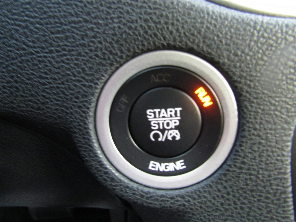 Used 2015 Dodge Charger SE w/ Sport Appearance Group image 33