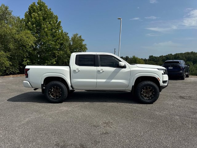 New 2026 Nissan Frontier SV w/ Tow Package AWD/4WD image 3