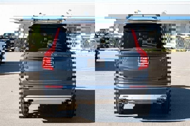 Used 2021 Volvo XC90 T6 Inscription w/ Advanced Package image 5