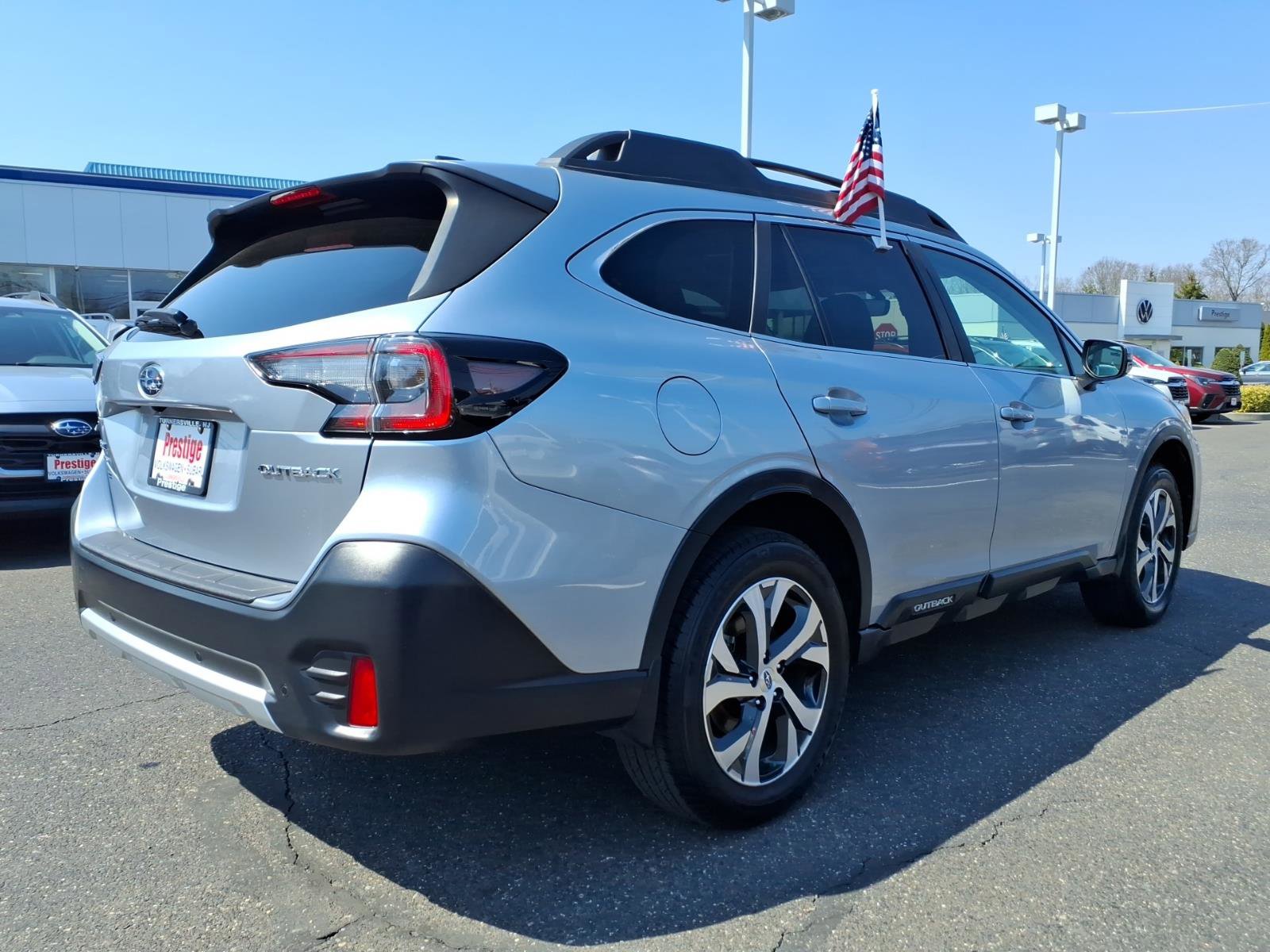 Used 2020 Subaru Outback Limited w/ Popular Package #2 image 2