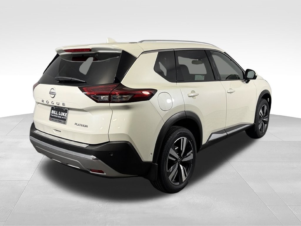Used 2023 Nissan Rogue Platinum FWD image 6